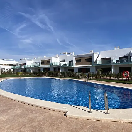 Impresionante En Zona De Golf Lejlighed