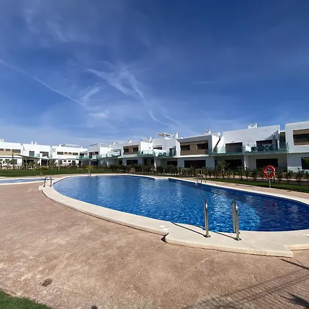 Impresionante En Zona De Golf Apartment