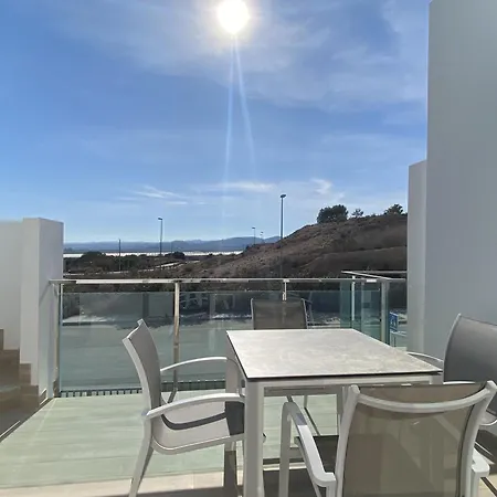 Impresionante En Zona De Golf Apartment