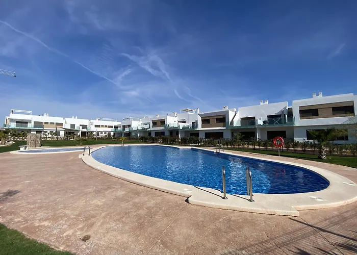 Impresionante En Zona De Golf Апартаменты