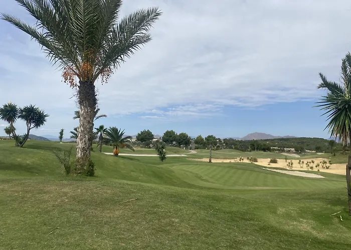 Impresionante En Zona De Golf Апартаменты